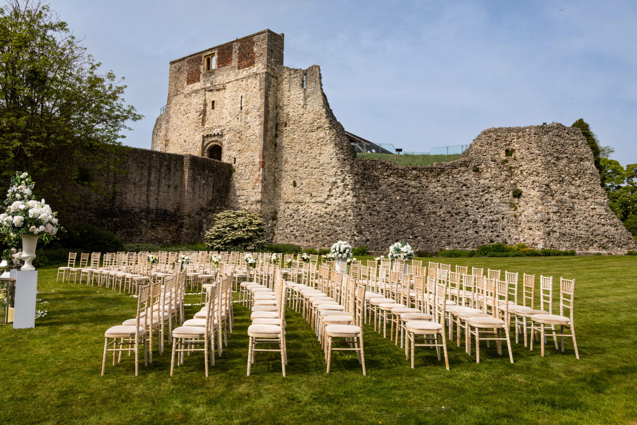 Large outdoor wedding ceremony in Farnham