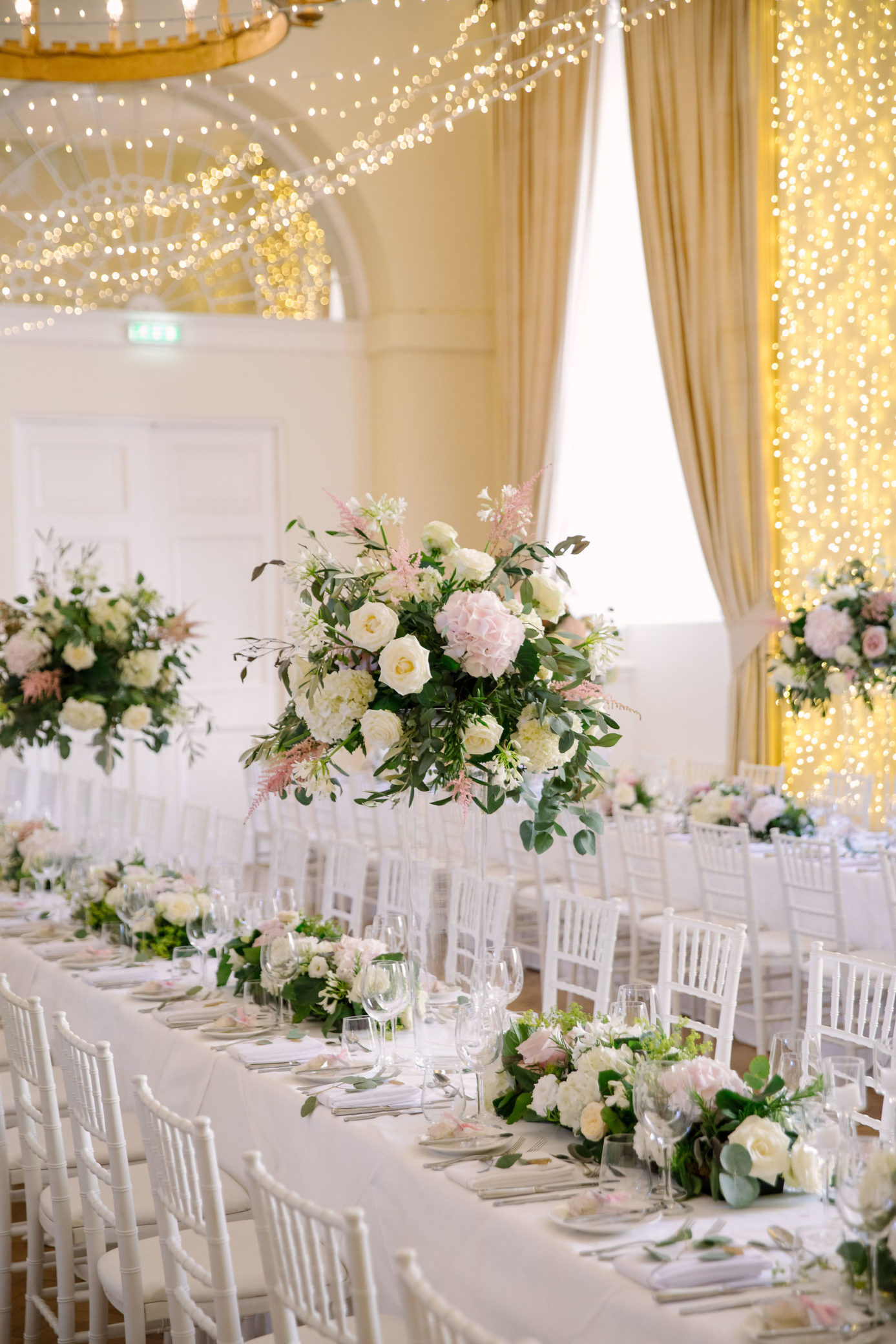 Luxurious wedding banquet at Farnham Castle in Surrey